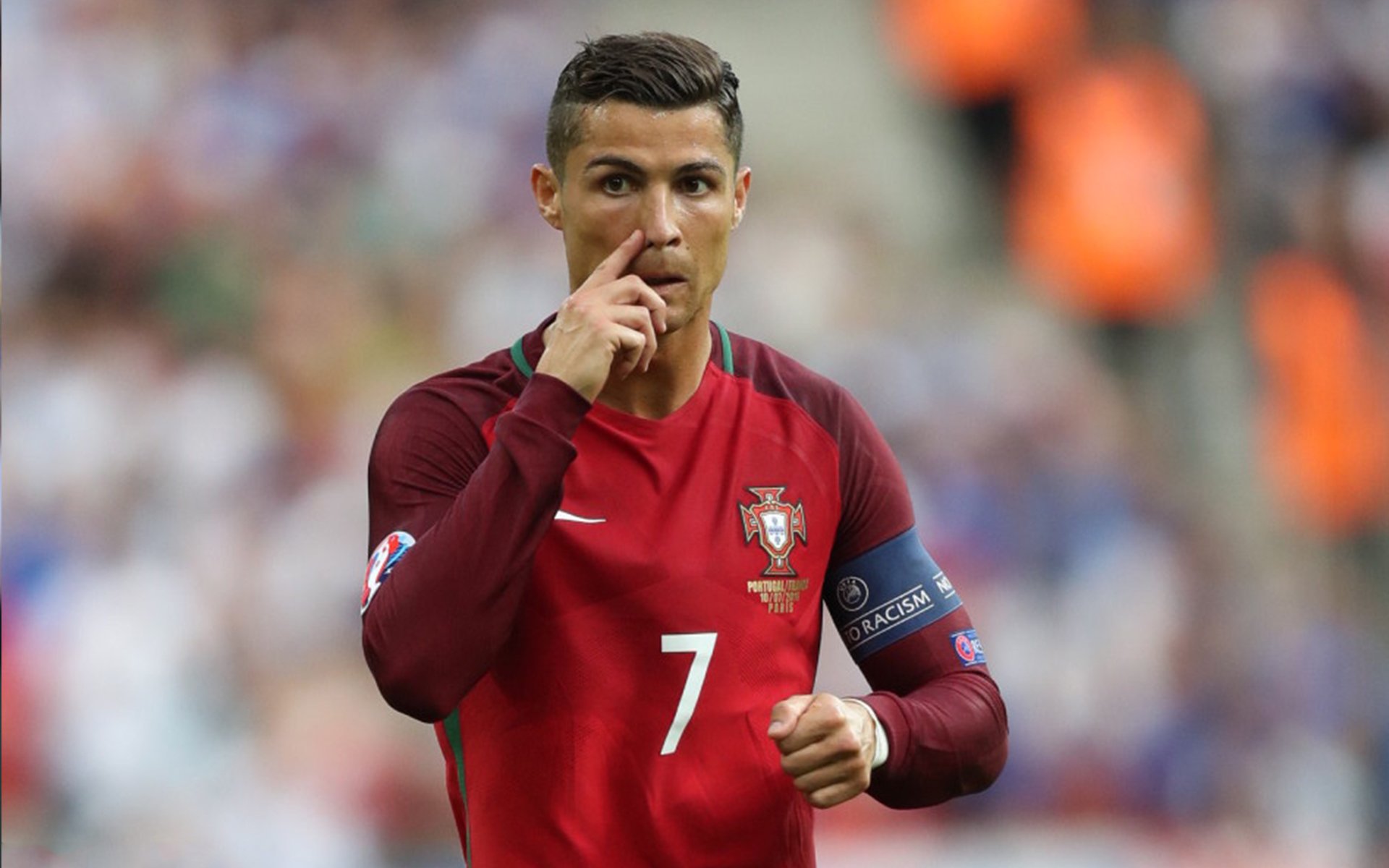 哈兰德梅开二度,欧冠锋线新宠闪耀,德甲 哈兰德