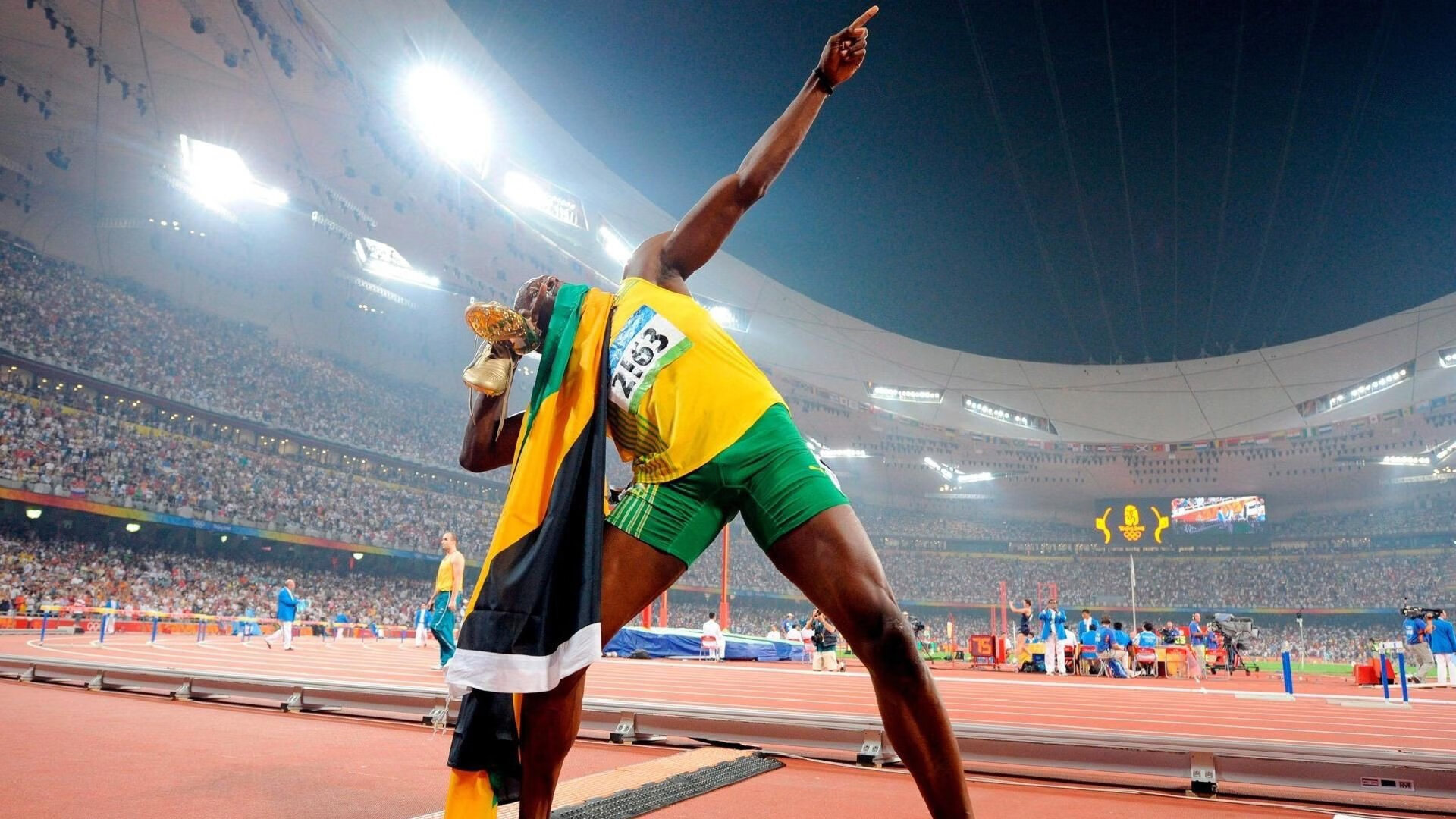 中国女泳队展现大赛抗压能力，游泳中国女队