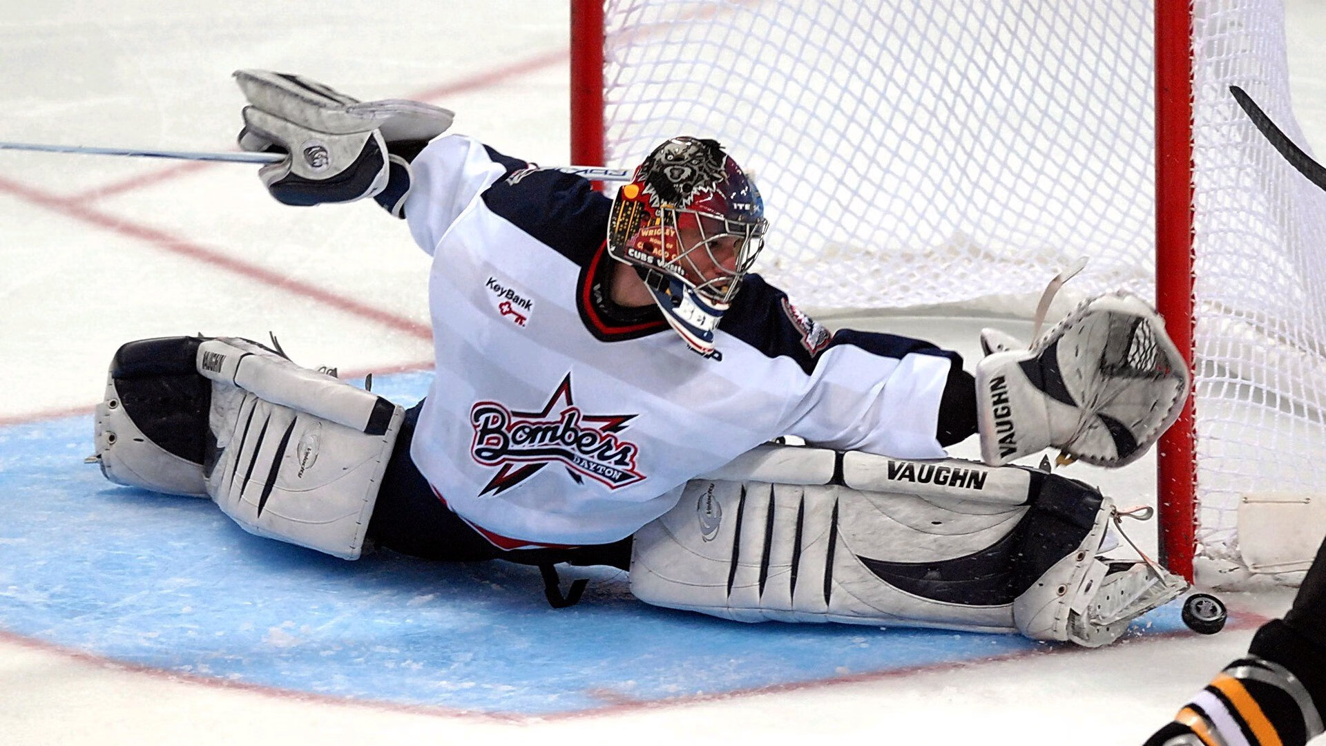 体育新闻中心推动体育赛事多端内容分发体系，体育赛事的新闻报道